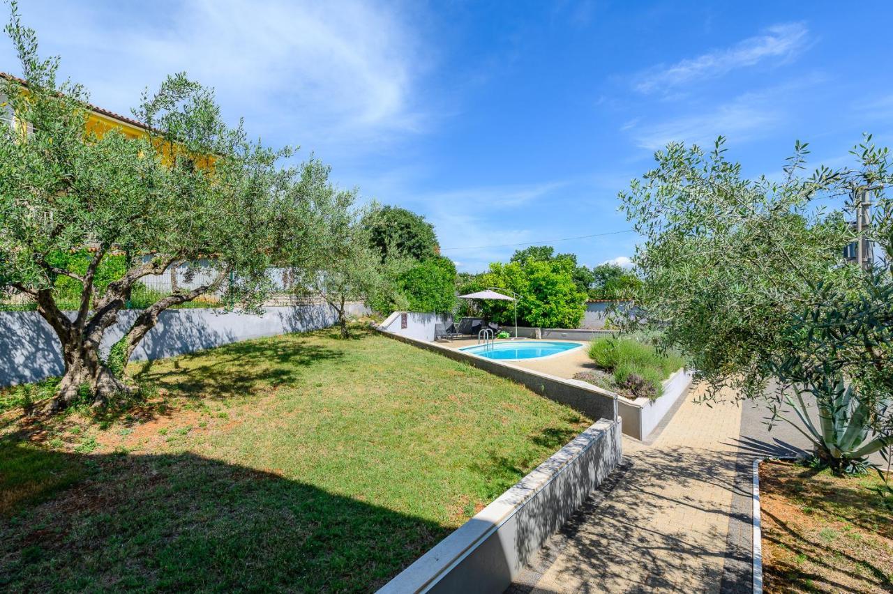 Villa Elisa Kaštelir Esterno foto